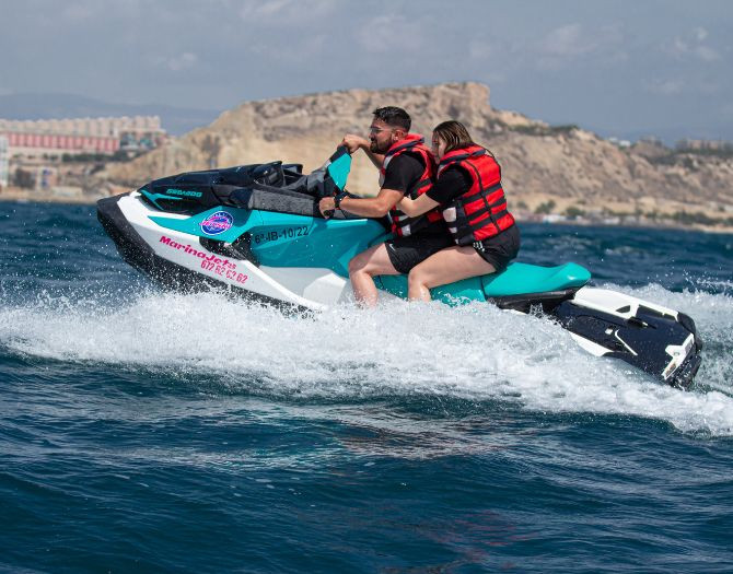 Excursión moto de agua por Roquetas de Mar | Marinalia