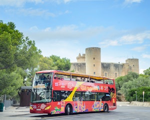 Mallorca: 24 or 48-Hr Hop-on Hop-off Bus + Boat Tour